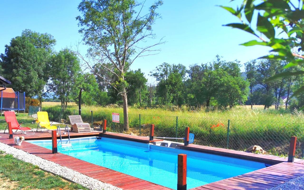 Holiday Home Melani Sinac ภายนอก รูปภาพ