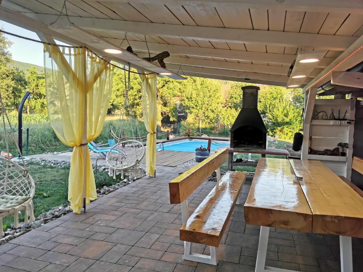 Holiday Home Melani Sinac ภายนอก รูปภาพ
