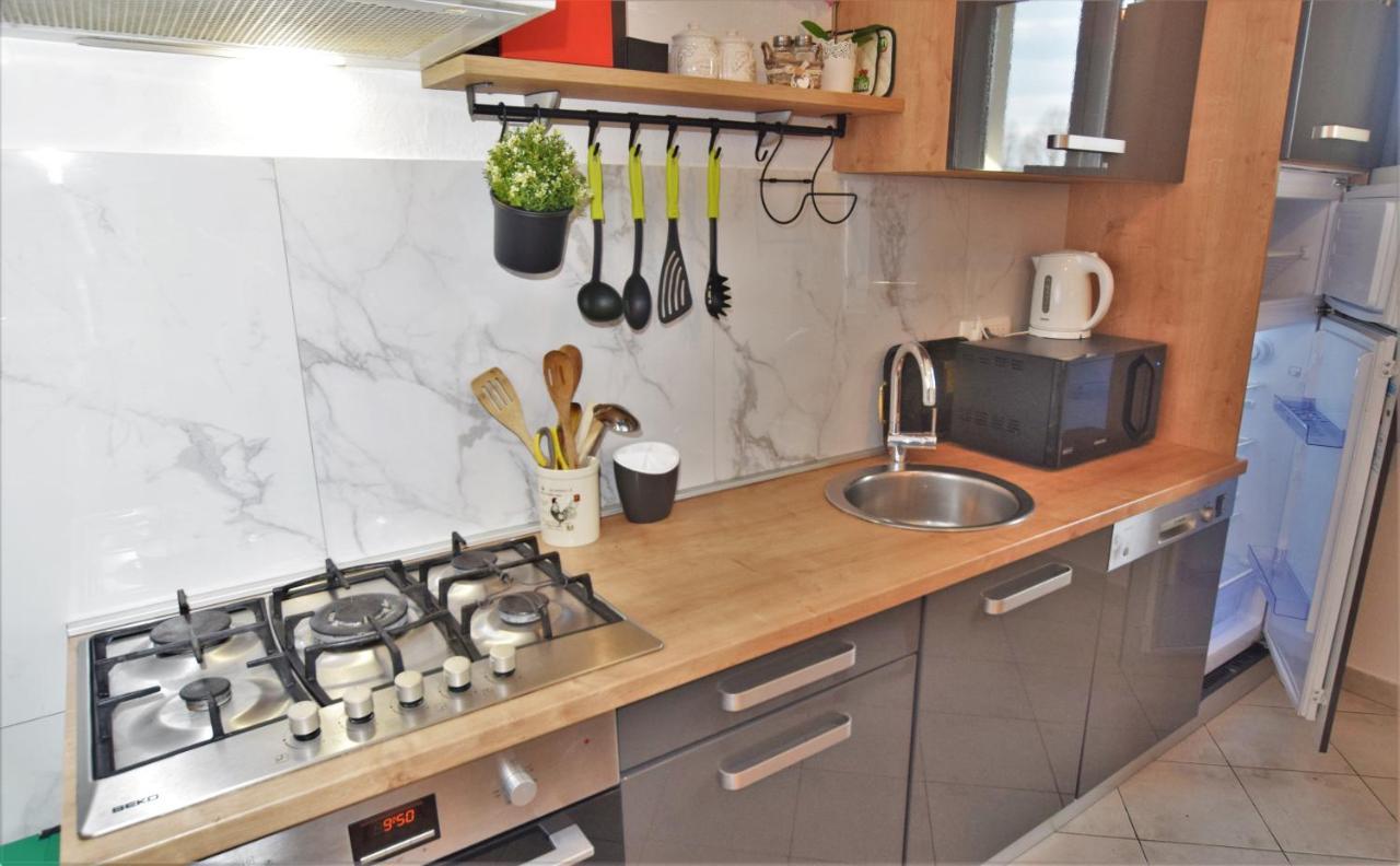 Holiday Home Melani Sinac ภายนอก รูปภาพ