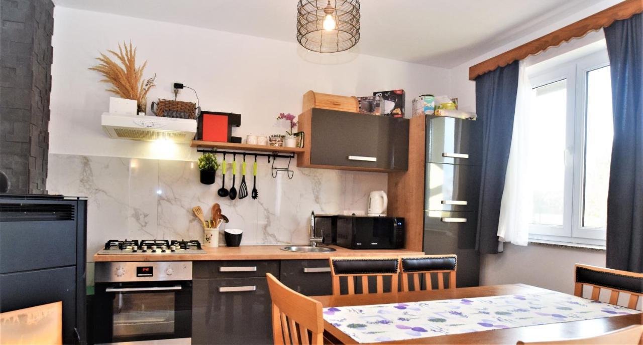 Holiday Home Melani Sinac ภายนอก รูปภาพ